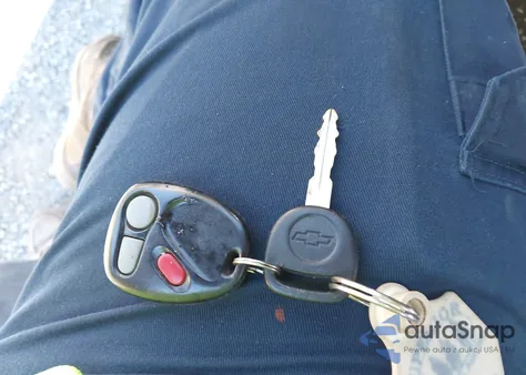 2001 Chevrolet Silverado 2500Hd Ls from USA, damaged, VIN 1GCHK24151E293748